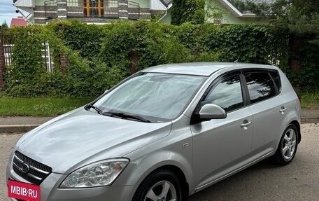 KIA cee'd I рестайлинг, 2009 год, 660 000 рублей, 7 фотография