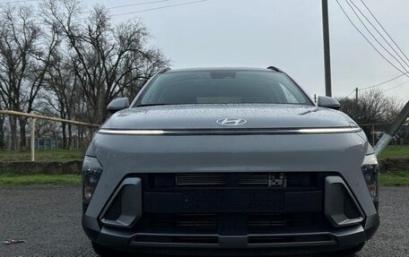 Hyundai Kona, 2023 год, 2 250 000 рублей, 2 фотография