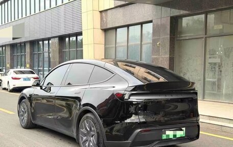Tesla Model Y I, 2025 год, 7 987 000 рублей, 4 фотография