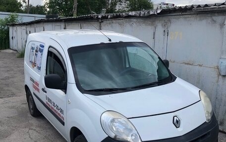 Renault Kangoo II рестайлинг, 2011 год, 470 000 рублей, 1 фотография
