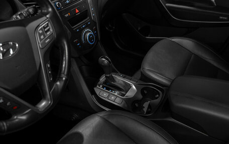 Hyundai Santa Fe III рестайлинг, 2017 год, 2 145 000 рублей, 13 фотография