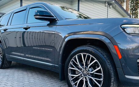 Jeep Grand Cherokee, 2021 год, 7 800 000 рублей, 4 фотография