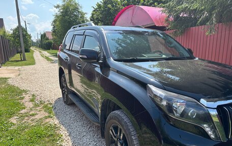 Toyota Land Cruiser Prado 150 рестайлинг 2, 2015 год, 4 100 000 рублей, 3 фотография