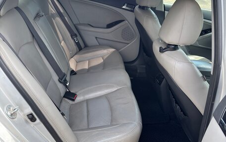 KIA Optima III, 2011 год, 1 050 000 рублей, 12 фотография