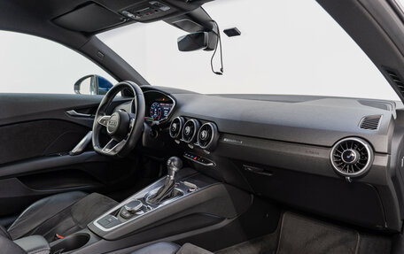 Audi TT, 2016 год, 2 990 000 рублей, 19 фотография