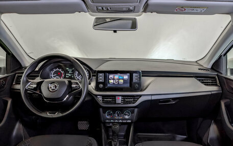 Skoda Rapid II, 2021 год, 1 250 000 рублей, 14 фотография
