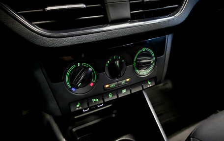 Skoda Rapid II, 2021 год, 1 250 000 рублей, 26 фотография