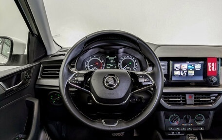 Skoda Rapid II, 2021 год, 1 250 000 рублей, 21 фотография