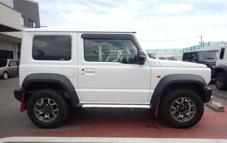 Suzuki Jimny, 2021 год, 1 600 000 рублей, 9 фотография