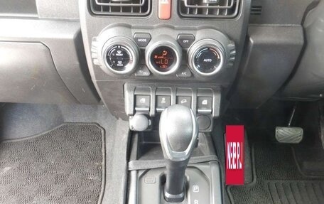 Suzuki Jimny, 2021 год, 1 600 000 рублей, 14 фотография