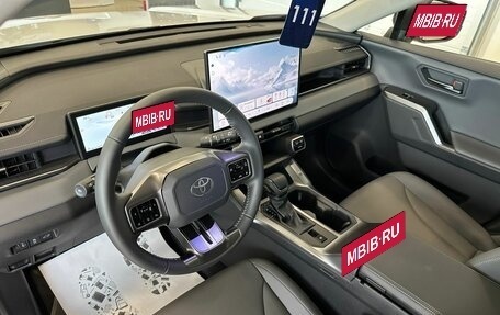 Toyota RAV4, 2026 год, 4 399 900 рублей, 11 фотография