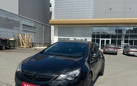 Opel Astra J, 2013 год, 900 000 рублей, 1 фотография