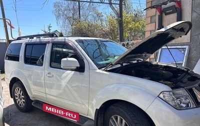 Nissan Pathfinder, 2012 год, 2 000 000 рублей, 1 фотография
