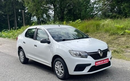 Renault Logan II, 2020 год, 910 000 рублей, 1 фотография