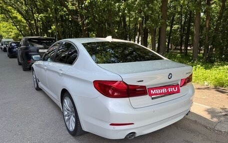 BMW 5 серия, 2019 год, 2 790 000 рублей, 19 фотография