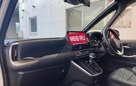 Toyota Voxy, 2025 год, 3 700 100 рублей, 18 фотография