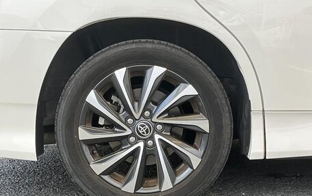 Toyota Voxy, 2025 год, 3 700 100 рублей, 37 фотография