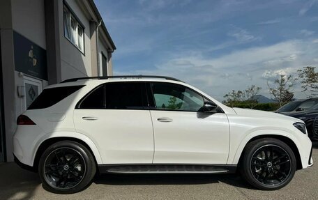 Mercedes-Benz GLE, 2026 год, 15 750 000 рублей, 4 фотография
