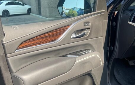 Cadillac Escalade V, 2021 год, 8 500 000 рублей, 6 фотография