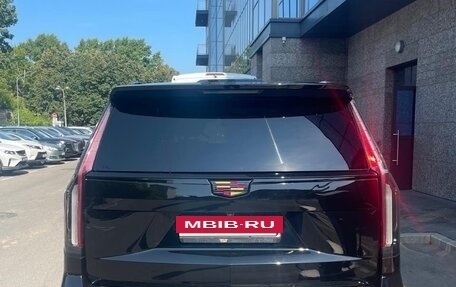 Cadillac Escalade V, 2021 год, 8 500 000 рублей, 3 фотография