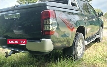 Mitsubishi L200 IV рестайлинг, 2022 год, 3 500 000 рублей, 7 фотография