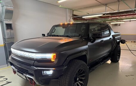GMC Hummer EV, 2022 год, 12 500 000 рублей, 2 фотография