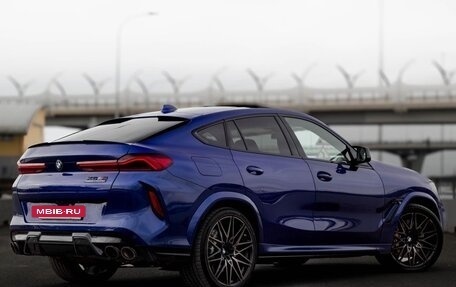 BMW X6 M, 2021 год, 9 900 000 рублей, 5 фотография