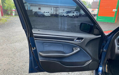 BMW 3 серия, 2003 год, 690 000 рублей, 9 фотография