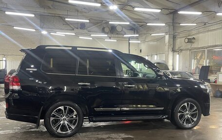 Toyota Land Cruiser 200, 2020 год, 7 499 990 рублей, 3 фотография