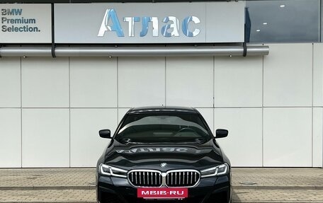 BMW 5 серия, 2021 год, 6 300 000 рублей, 2 фотография