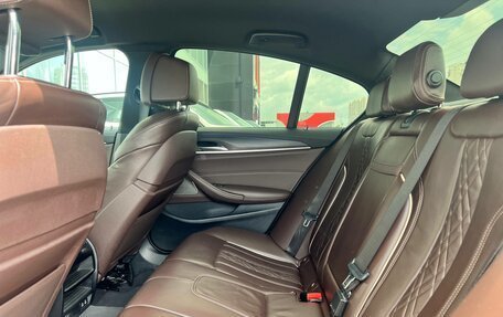 BMW 5 серия, 2021 год, 6 300 000 рублей, 13 фотография