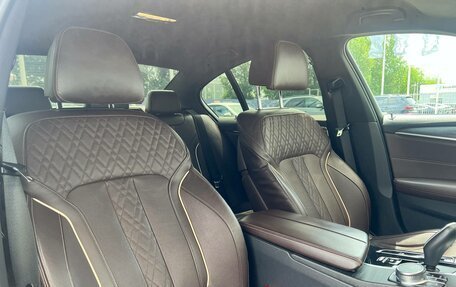 BMW 5 серия, 2021 год, 6 300 000 рублей, 12 фотография