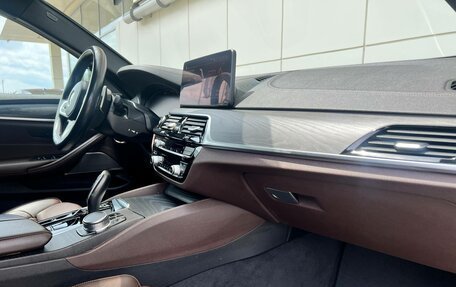 BMW 5 серия, 2021 год, 6 300 000 рублей, 11 фотография