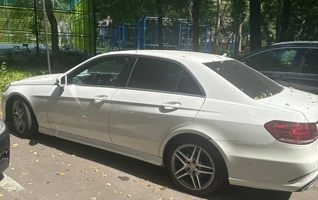 Mercedes-Benz E-Класс, 2013 год, 1 600 000 рублей, 2 фотография