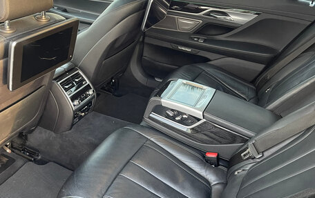 BMW 7 серия, 2017 год, 2 600 000 рублей, 6 фотография