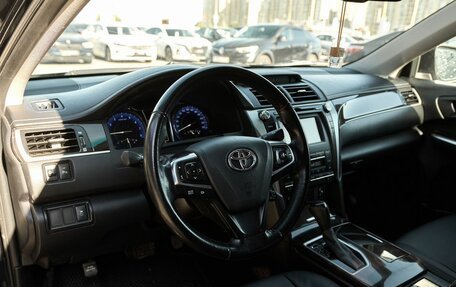 Toyota Camry, 2016 год, 1 800 000 рублей, 5 фотография