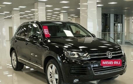 Volkswagen Touareg III, 2012 год, 2 464 000 рублей, 3 фотография