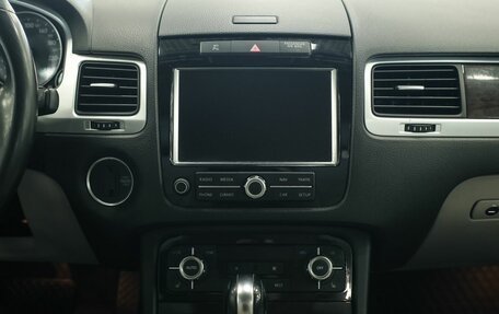 Volkswagen Touareg III, 2012 год, 2 464 000 рублей, 14 фотография
