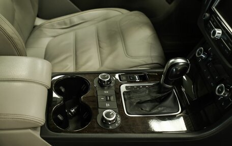 Volkswagen Touareg III, 2012 год, 2 464 000 рублей, 16 фотография