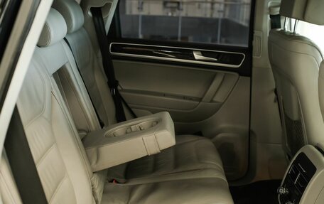 Volkswagen Touareg III, 2012 год, 2 464 000 рублей, 21 фотография