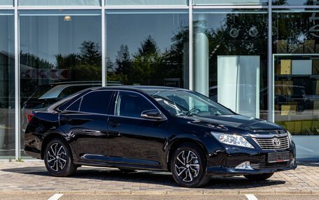 Toyota Camry, 2013 год, 1 595 000 рублей, 3 фотография
