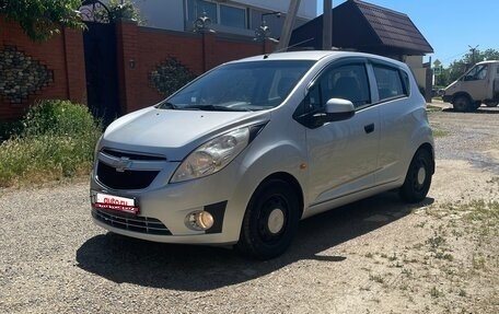 Chevrolet Spark III, 2011 год, 570 000 рублей, 1 фотография