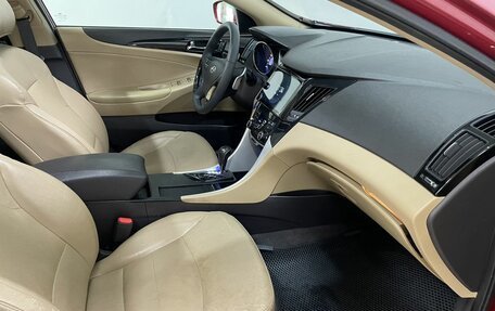 Hyundai Sonata VI, 2010 год, 1 375 000 рублей, 18 фотография