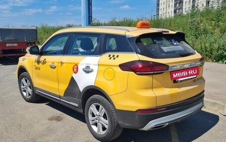 Geely Atlas, 2023 год, 1 175 000 рублей, 4 фотография