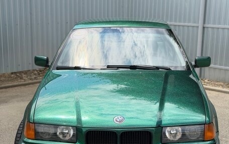 BMW 3 серия, 1992 год, 690 000 рублей, 2 фотография