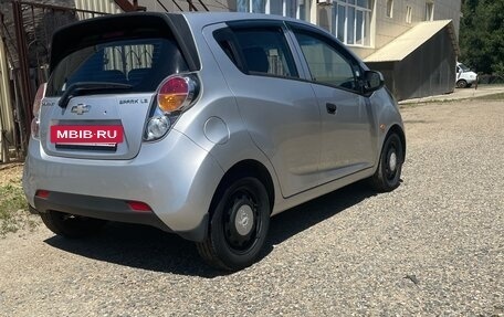 Chevrolet Spark III, 2011 год, 570 000 рублей, 3 фотография