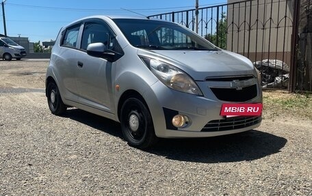 Chevrolet Spark III, 2011 год, 570 000 рублей, 2 фотография