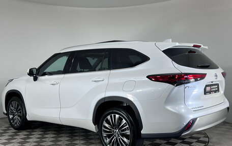 Toyota Highlander, 2026 год, 5 499 000 рублей, 7 фотография