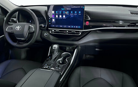 Toyota Highlander, 2026 год, 5 499 000 рублей, 14 фотография