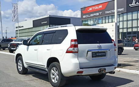 Toyota Land Cruiser Prado 150 рестайлинг 2, 2010 год, 2 550 000 рублей, 11 фотография